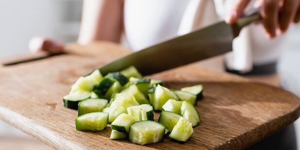 Cucumbers - low-calorie vegetables to unload